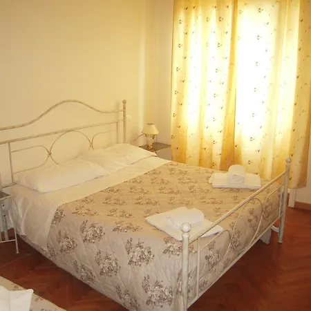 Отель Al Viale Papa Giovanni 3*
