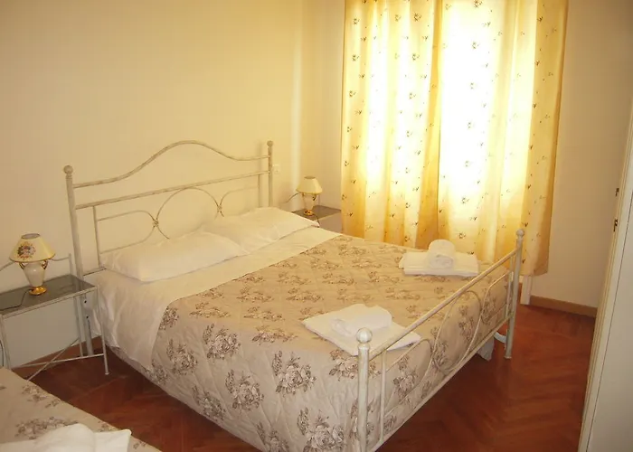 Ξενοδοχείο Al Viale Papa Giovanni 3*