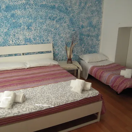 Hotel Al Viale Papa Giovanni 3*